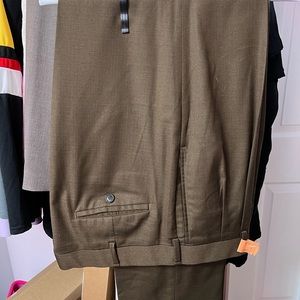 Mens Brown Round Tree and York slacks